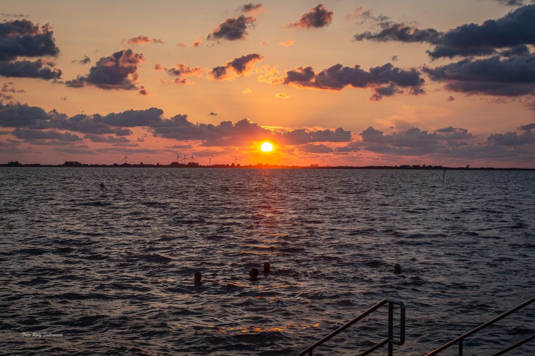 20140805-HV3A7541-2-Verbessert-RR-2-1080x720 Sonnenuntergang am Dockkoog, ...